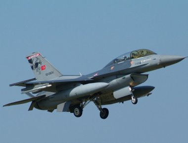 Συνεχίζονται οι τουρκικές προκλήσεις: Νέες παραβιάσεις στο Αιγαίο από δύο μαχητικά F-16